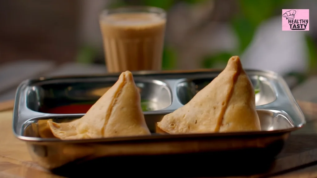 Samosa Recipe: चाय के साथ खाने के लिए बेहतरीन समोसा!